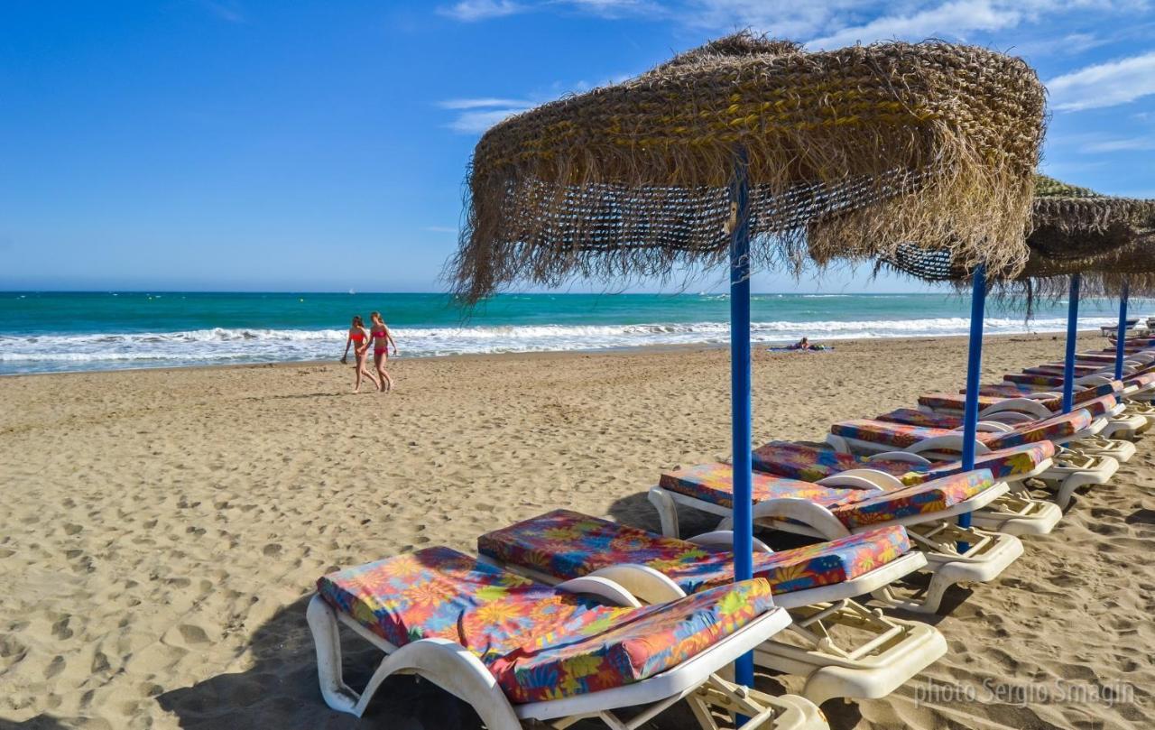 243 Aguila Apartamentos - Estudio Vista Al Mar - Piscina Y Playa Benalmádena Eksteriør billede