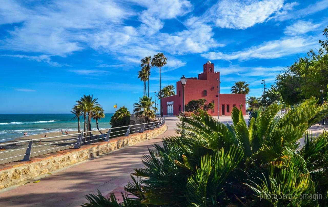 243 Aguila Apartamentos - Estudio Vista Al Mar - Piscina Y Playa Benalmádena Eksteriør billede