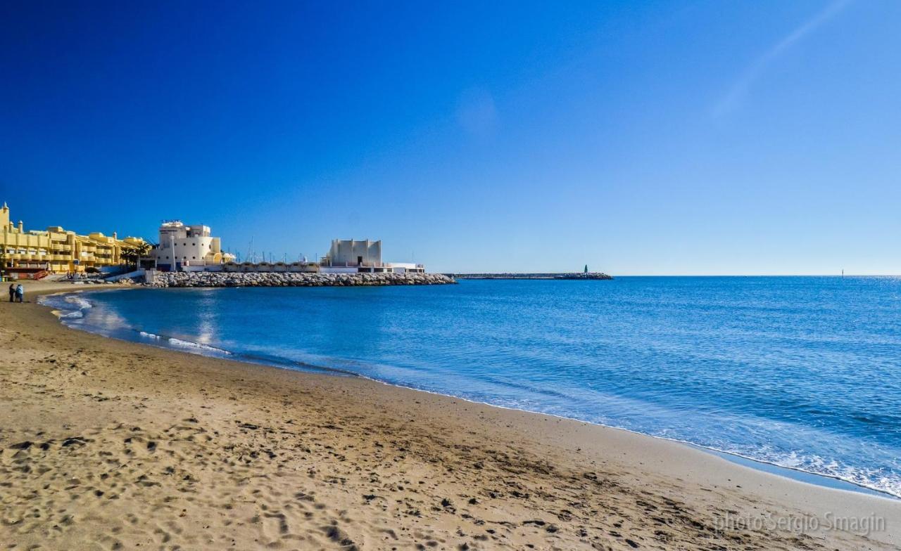 243 Aguila Apartamentos - Estudio Vista Al Mar - Piscina Y Playa Benalmádena Eksteriør billede